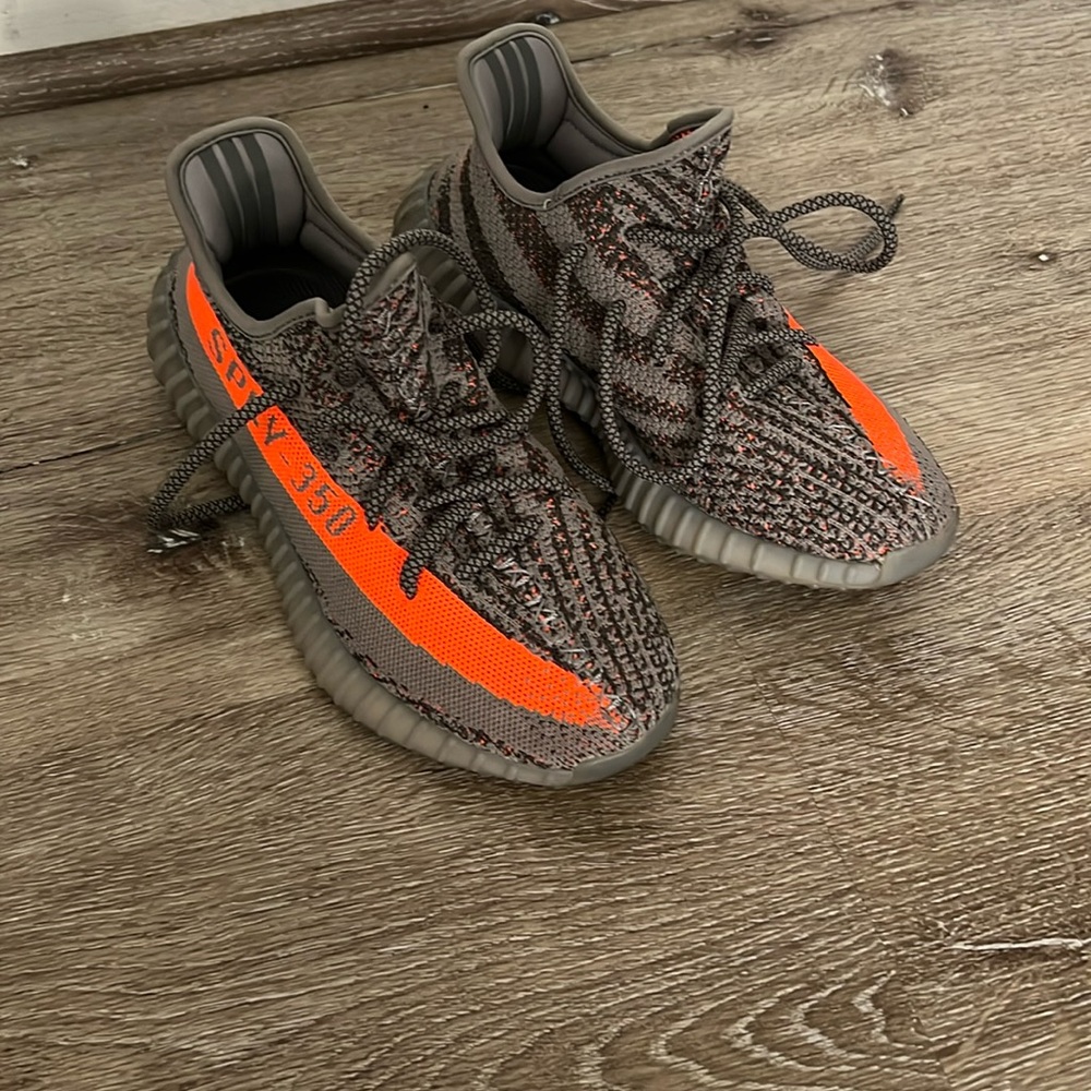 Yeezy Boost 350 V2